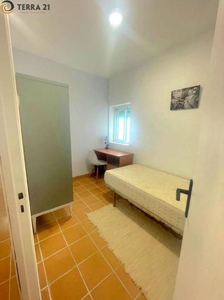 Piso en alquiler en Peñamefecit - Avda Barcelona en Jaén