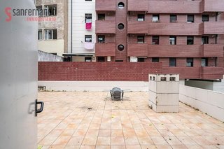 Local comercial en alquiler en Centro en Torrelavega