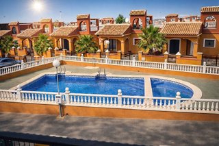Chalet en venta en Nueva Torrevieja - Aguas Nuevas en Torrevieja