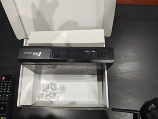 IRIS 2200 UHD Decodificador Satélite