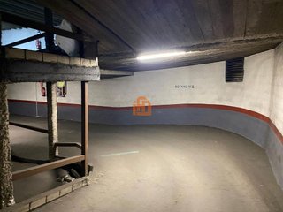 Garaje en alquiler en Centro Ciudad en León
