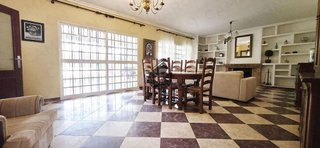 Chalet en venta en Palomares del Río