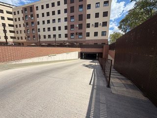 Garaje en venta en Ayuntamiento - Avenida Siglo XXI en Azuqueca de Henares