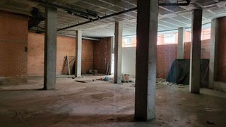 Local comercial en venta en Cee