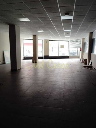 Local comercial en venta en Noia