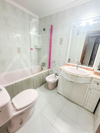 Piso en venta en La Luz - El Torcal en Málaga