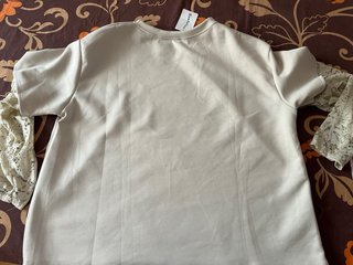 Sudadera beige talla XXXL con encaje