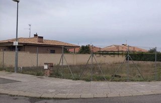Terreno en venta en Villamayor