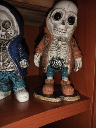Lote 6 statue teschi cool mec e flacone per bevande