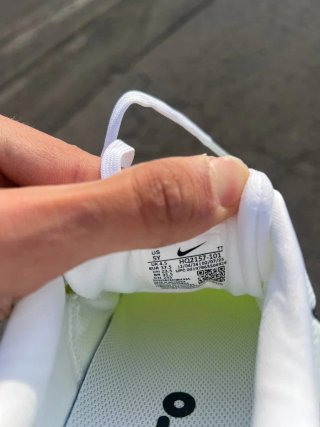 Nike Vomero 18