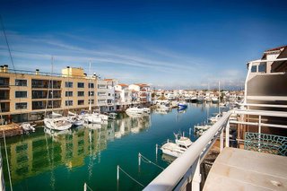 Piso en venta en Empuriabrava en Castelló d´Empúries