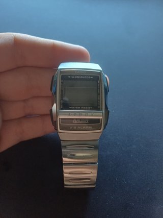 Casio Illuminator Futurist A220 Reloj Digital