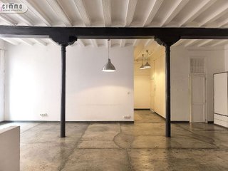 Oficina en alquiler en El Raval en Barcelona