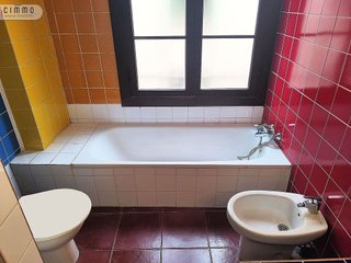 Oficina en alquiler en El Raval en Barcelona