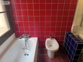 Oficina en alquiler en El Raval en Barcelona