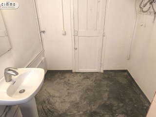 Oficina en alquiler en El Raval en Barcelona