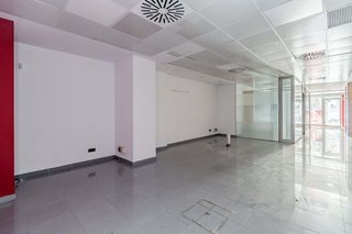 Local comercial en alquiler en Passeig Maragall - Zona Estació en Gavà