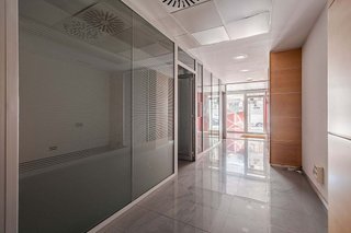 Local comercial en alquiler en Passeig Maragall - Zona Estació en Gavà