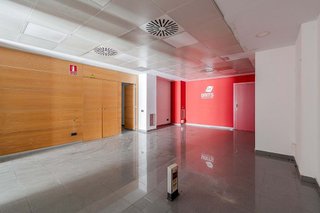 Local comercial en alquiler en Passeig Maragall - Zona Estació en Gavà