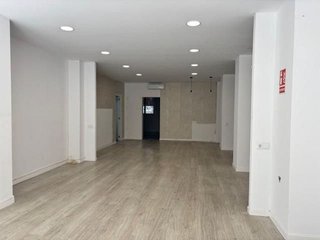 Local comercial en alquiler en Sant Joan - Molí del Vent en Vilanova i La Geltrú