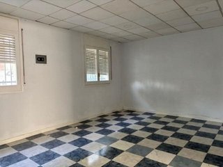 Local comercial en alquiler en Sant Joan - Molí del Vent en Vilanova i La Geltrú