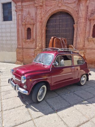 seat 600L  1973