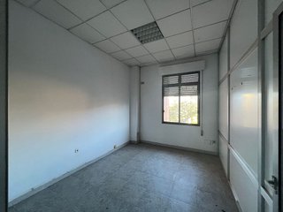 Local comercial en alquiler en Benavente