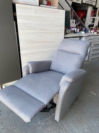 Sillón relax de palanca gris