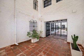 Piso en venta en Puerto Banús en Marbella