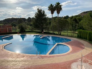 Local comercial en venta en Centro en Chiva
