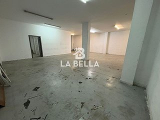 Local comercial en venta en Bellavista en Sevilla