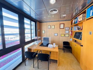Oficina en venta en Son Cotoner en Palma de Mallorca