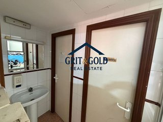 Edificio en venta en Centro en Santa Pola