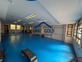 Edificio en venta en Centro en Santa Pola