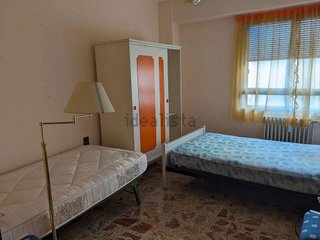 Piso en venta en Santa Cruz - Industria - Polígono Campollano en Albacete