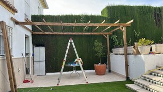 Pilares y bases para pérgola