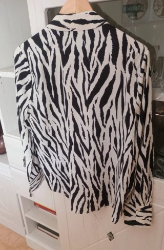 Camisa MNG Animal Print Talla S