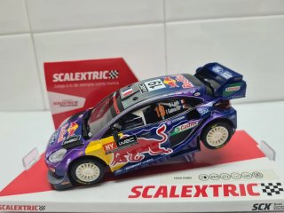 Scalextric Ford Puma WRC Loeb 1:32