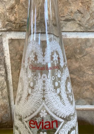 Evian Christian Lacroix Botella 2008