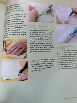 Bolsos de tela con diseños fantásticos