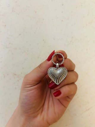 Orecchini donna a forma di cuore