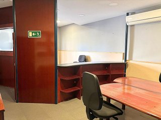 Local comercial en alquiler en Centre en Castellar del Vallès