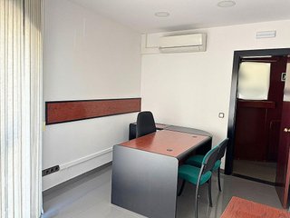 Local comercial en alquiler en Centre en Castellar del Vallès