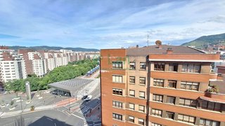Piso en alquiler en Errekaldeberri - Larraskitu en Bilbao
