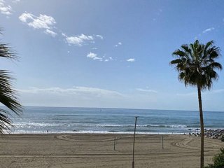 Local comercial en alquiler en Puerto - Plaza de Toros en Estepona