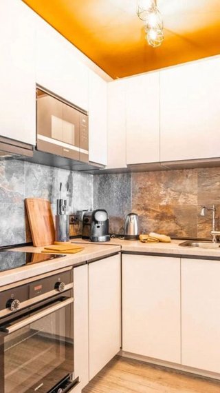 Piso en alquiler en Nueva Andalucía centro en Marbella