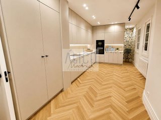 Piso en alquiler en Cortes - Huertas en Madrid