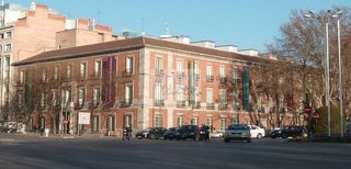 Piso en alquiler en Cortes - Huertas en Madrid