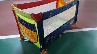 Cuna de viaje plegable