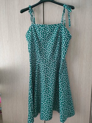 Vestido verde estampado flores